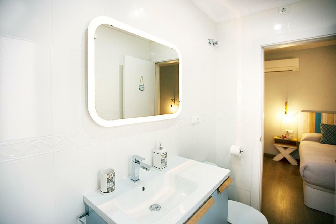 Hi Suite Malaga Centro Buitenkant foto